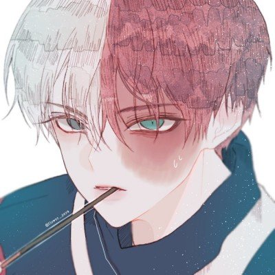 鹿晗黑色果然显瘦